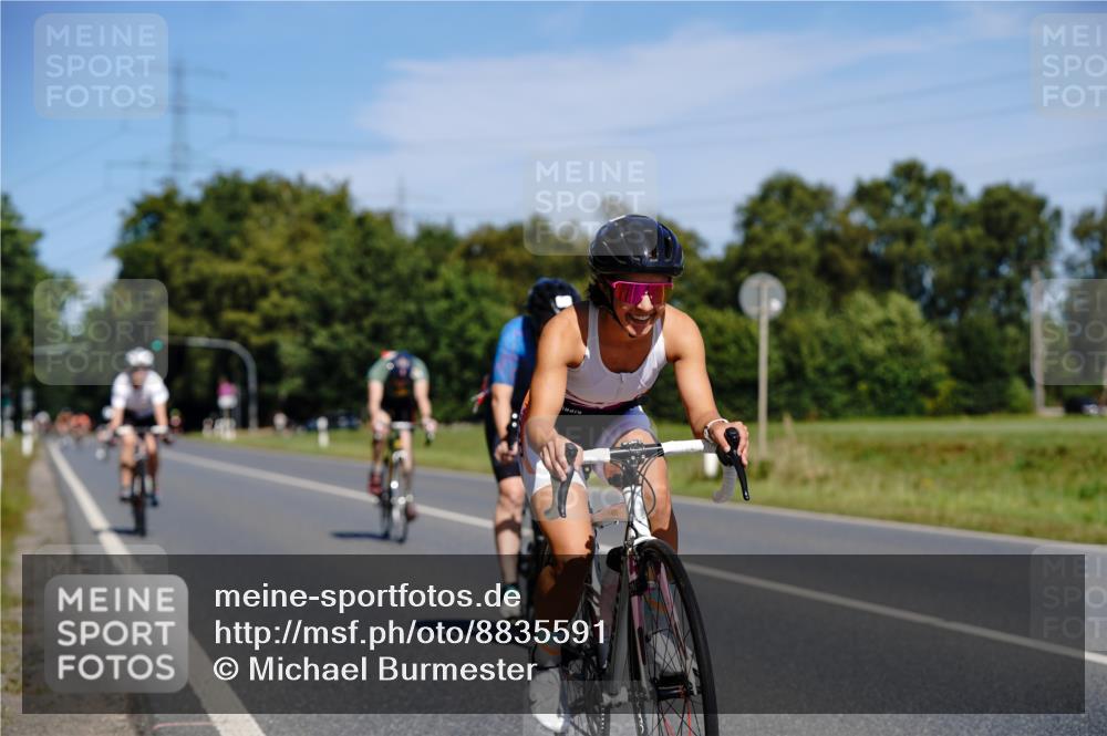 07.09.2025 - 19. Norderstedt Triathlon Michael Burmester http://msf.ph/oto/8835591 07.09.2025 12:33:50 Radfahren 188, 236, 243, 308, 767, 783, 820, 1362 meine-sportfotos.de