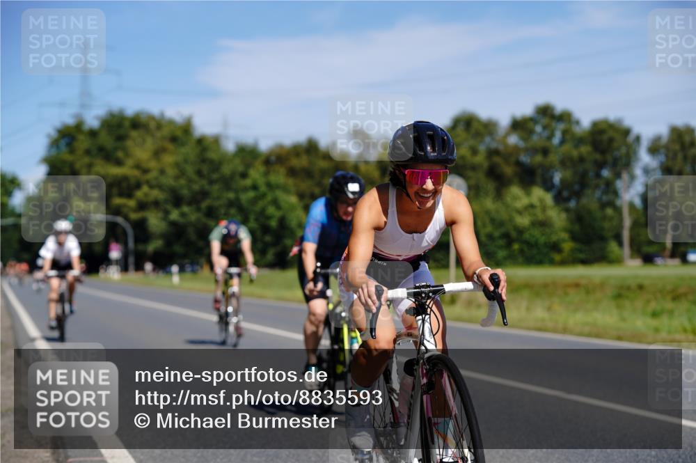 07.09.2025 - 19. Norderstedt Triathlon Michael Burmester http://msf.ph/oto/8835593 07.09.2025 12:33:50 Radfahren 188, 236, 243, 308, 767, 783, 820, 1362 meine-sportfotos.de