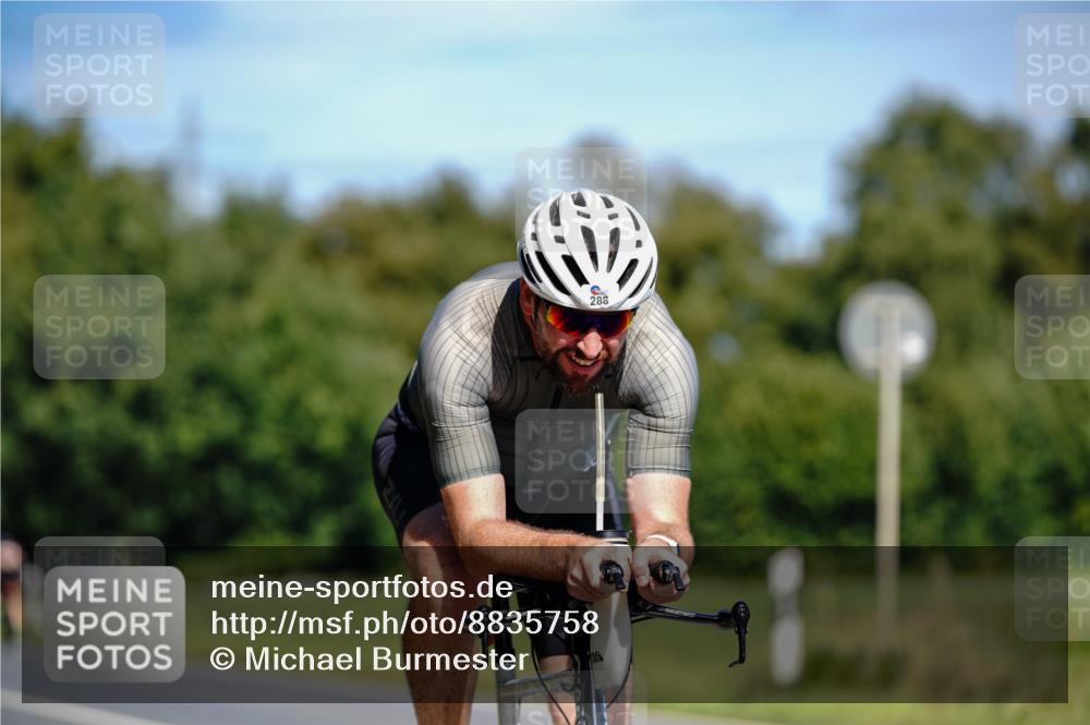 07.09.2025 - 19. Norderstedt Triathlon Michael Burmester http://msf.ph/oto/8835758 07.09.2025 12:35:53 Radfahren 283, 288, 786 meine-sportfotos.de