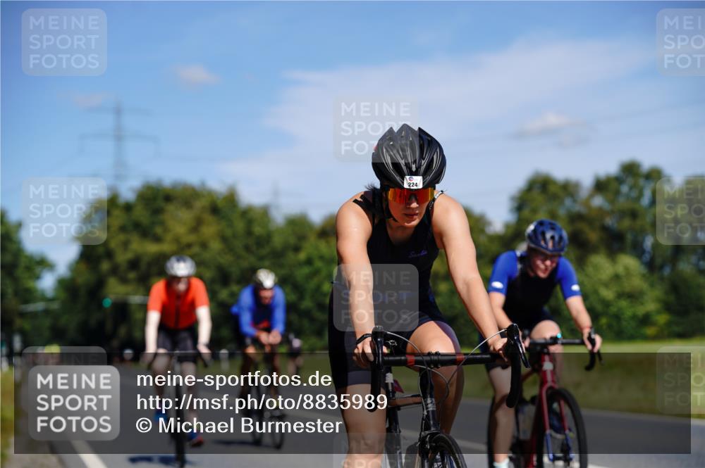 07.09.2025 - 19. Norderstedt Triathlon Michael Burmester http://msf.ph/oto/8835989 07.09.2025 12:38:37 Radfahren 224, 247, 309, 766, 808 meine-sportfotos.de