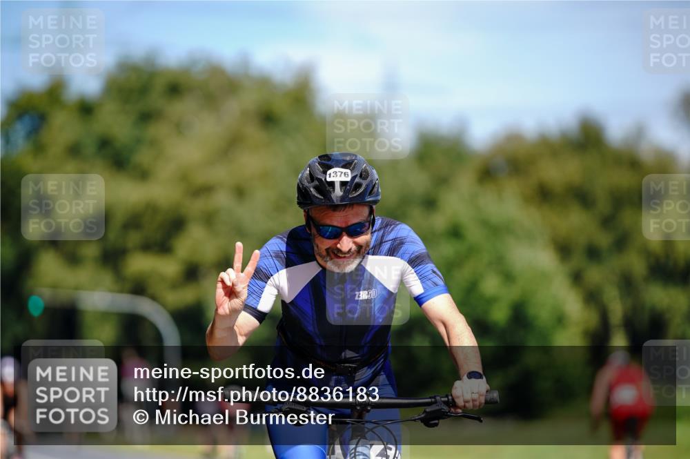 07.09.2025 - 19. Norderstedt Triathlon Michael Burmester http://msf.ph/oto/8836183 07.09.2025 12:41:46 Radfahren 735, 752, 1376 meine-sportfotos.de