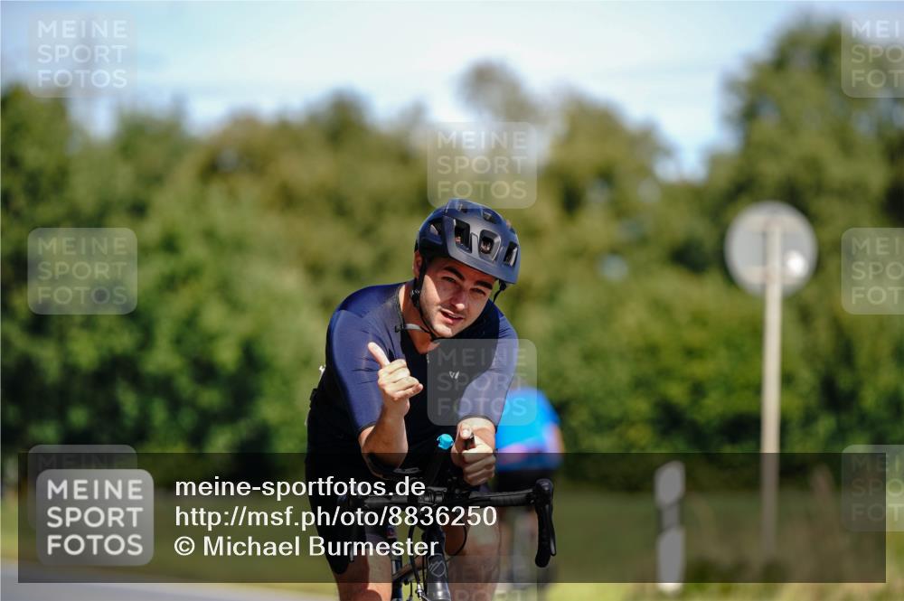 07.09.2025 - 19. Norderstedt Triathlon Michael Burmester http://msf.ph/oto/8836250 07.09.2025 12:42:17 Radfahren 171 meine-sportfotos.de