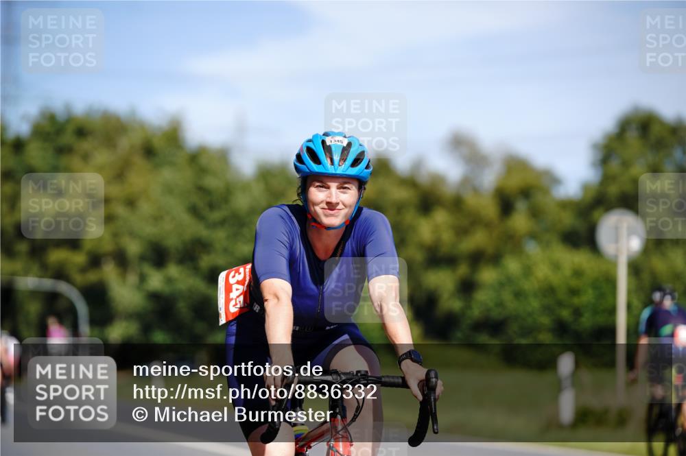 07.09.2025 - 19. Norderstedt Triathlon Michael Burmester http://msf.ph/oto/8836332 07.09.2025 12:43:01 Radfahren 177, 1322, 1345 meine-sportfotos.de
