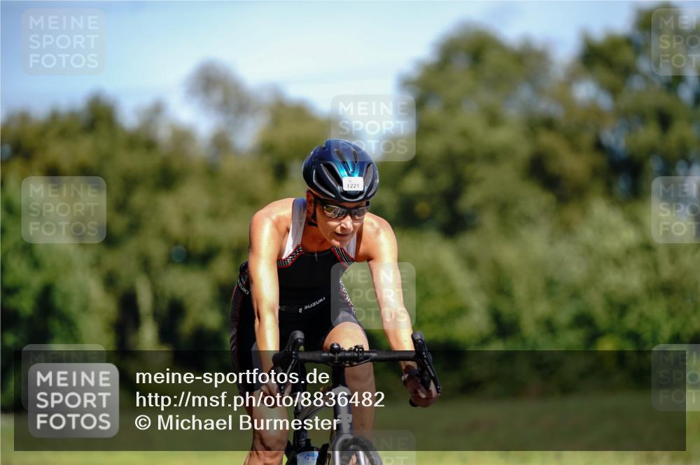 07.09.2025 - 19. Norderstedt Triathlon Michael Burmester http://msf.ph/oto/8836482 07.09.2025 12:44:51 Radfahren 209, 1221, 1360 meine-sportfotos.de