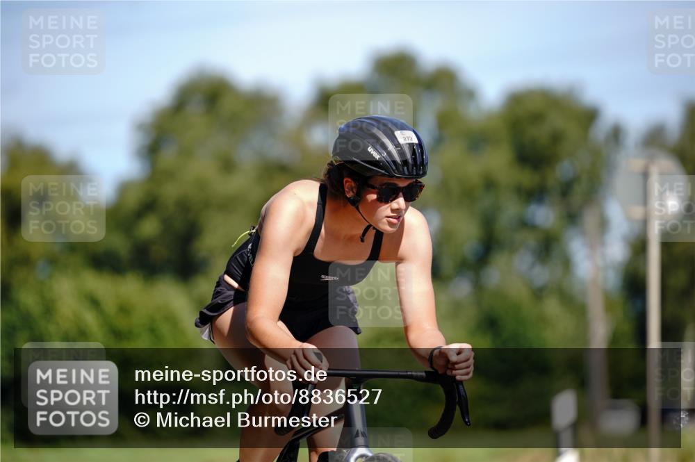 07.09.2025 - 19. Norderstedt Triathlon Michael Burmester http://msf.ph/oto/8836527 07.09.2025 12:46:56 Radfahren 272, 1388 meine-sportfotos.de