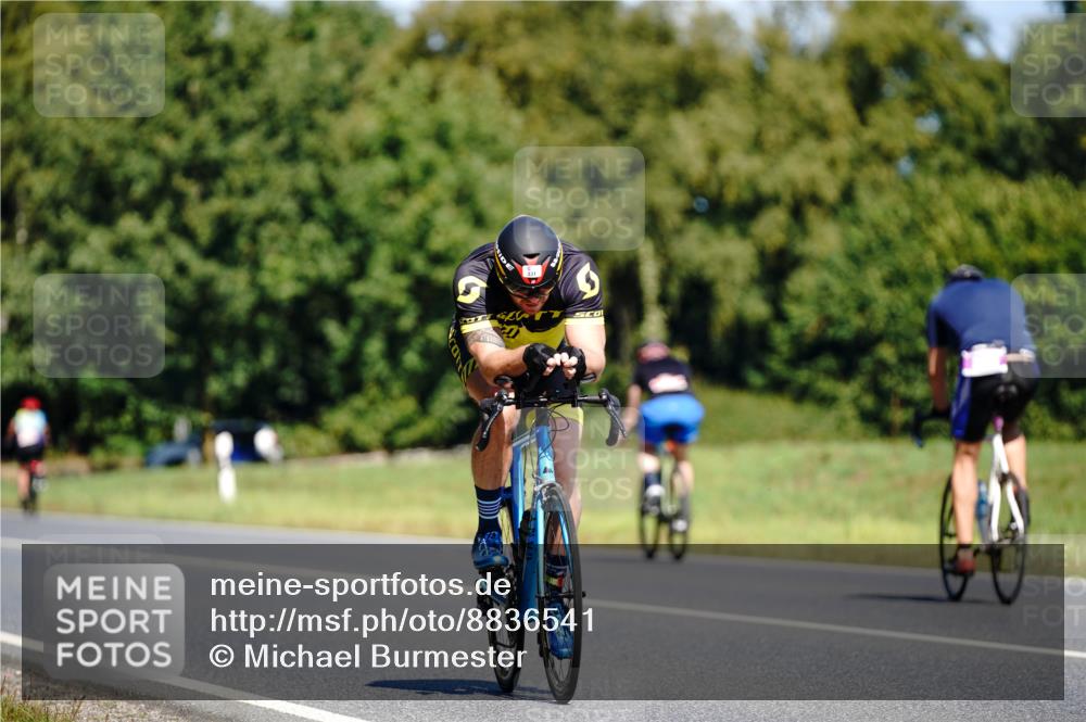 07.09.2025 - 19. Norderstedt Triathlon Michael Burmester http://msf.ph/oto/8836541 07.09.2025 12:47:32 Radfahren 331 meine-sportfotos.de