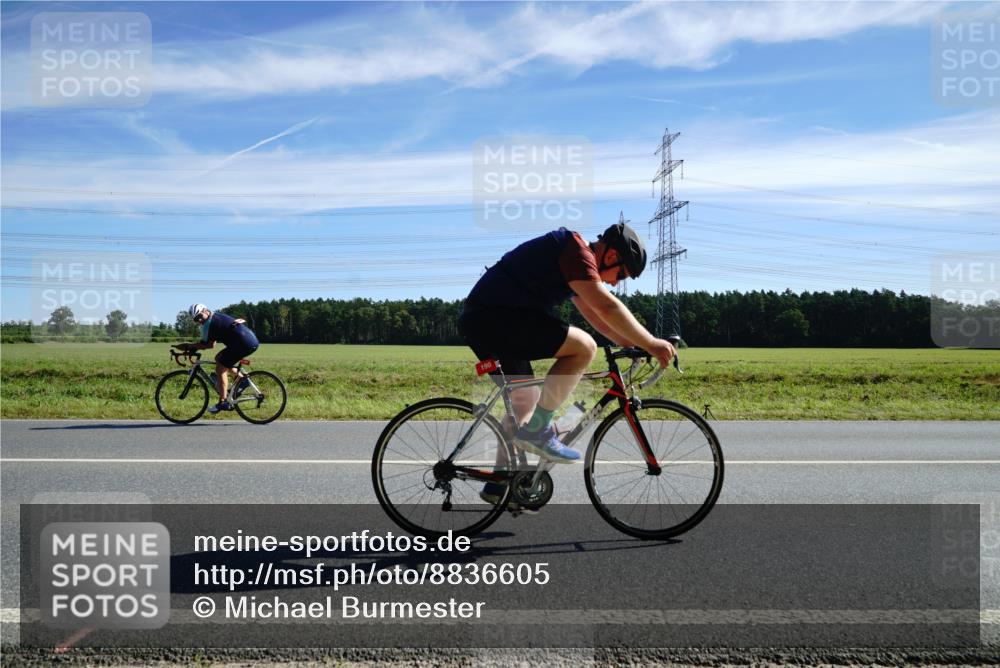 07.09.2025 - 19. Norderstedt Triathlon Michael Burmester http://msf.ph/oto/8836605 07.09.2025 12:01:27 Radfahren 190, 801 meine-sportfotos.de