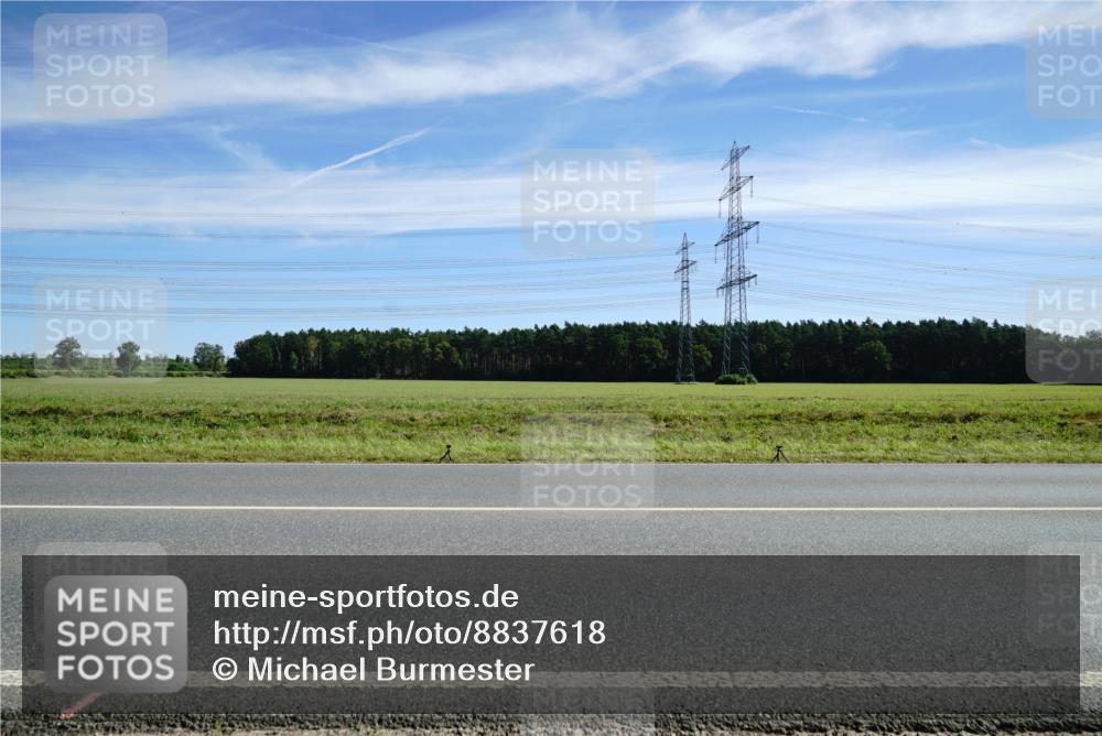 07.09.2025 - 19. Norderstedt Triathlon Michael Burmester http://msf.ph/oto/8837618 07.09.2025 12:03:12 Radfahren 1251, 1307 meine-sportfotos.de