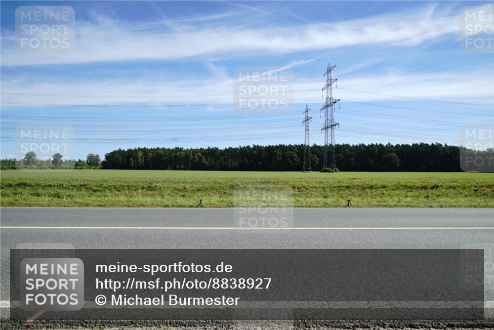 07.09.2025 - 19. Norderstedt Triathlon Michael Burmester http://msf.ph/oto/8838927 07.09.2025 12:09:33 Radfahren 202, 1358 meine-sportfotos.de