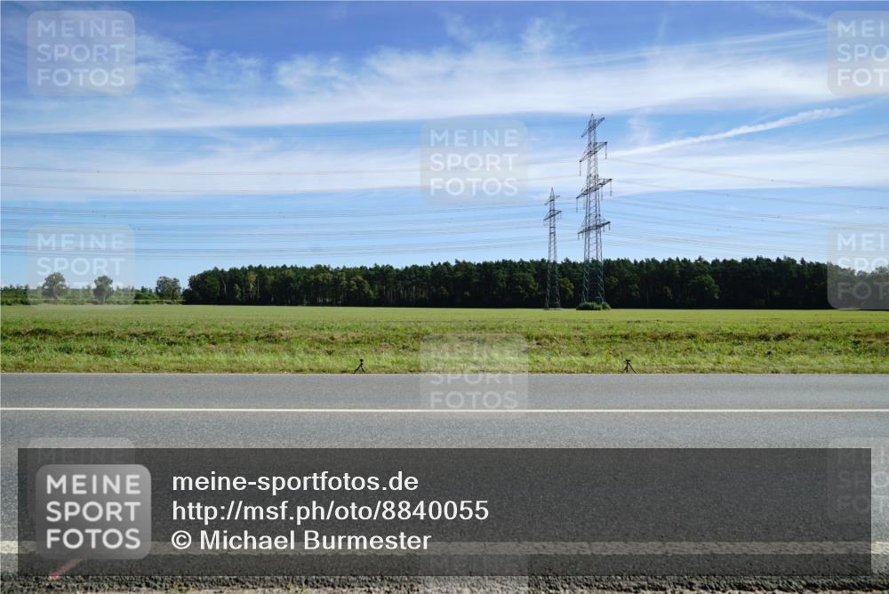 07.09.2025 - 19. Norderstedt Triathlon Michael Burmester http://msf.ph/oto/8840055 07.09.2025 12:17:54 Radfahren  meine-sportfotos.de