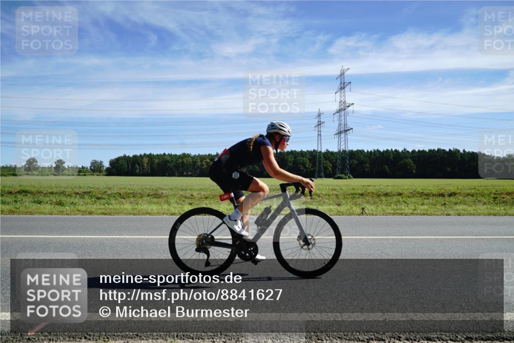 07.09.2025 - 19. Norderstedt Triathlon Michael Burmester http://msf.ph/oto/8841627 07.09.2025 12:26:12 Radfahren 781, 1361 meine-sportfotos.de