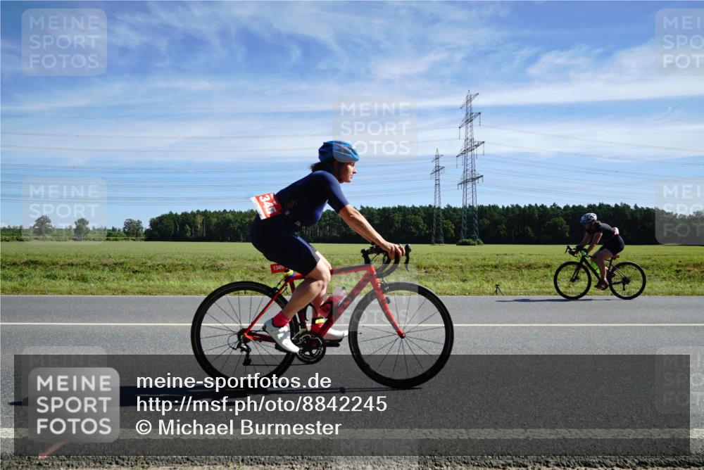 07.09.2025 - 19. Norderstedt Triathlon Michael Burmester http://msf.ph/oto/8842245 07.09.2025 12:29:05 Radfahren 851, 1345 meine-sportfotos.de