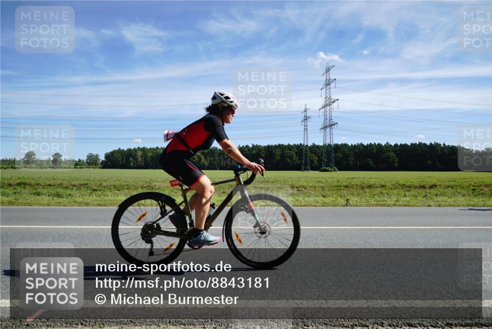 07.09.2025 - 19. Norderstedt Triathlon Michael Burmester http://msf.ph/oto/8843181 07.09.2025 12:36:30 Radfahren 169, 798, 825, 1261, 1338 meine-sportfotos.de