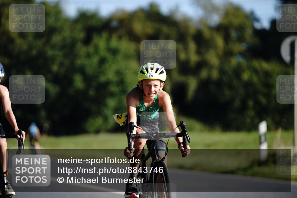 07.09.2025 - 19. Norderstedt Triathlon Michael Burmester http://msf.ph/oto/8843746 07.09.2025 09:39:11 Radfahren 568, 572, 586, 613 meine-sportfotos.de