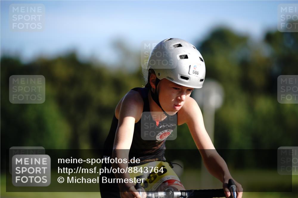 07.09.2025 - 19. Norderstedt Triathlon Michael Burmester http://msf.ph/oto/8843764 07.09.2025 09:39:14 Radfahren 568, 572, 586, 587, 613 meine-sportfotos.de