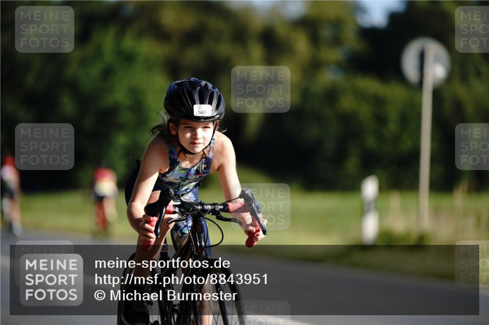 07.09.2025 - 19. Norderstedt Triathlon Michael Burmester http://msf.ph/oto/8843951 07.09.2025 09:41:11 Radfahren 565, 584, 616 meine-sportfotos.de