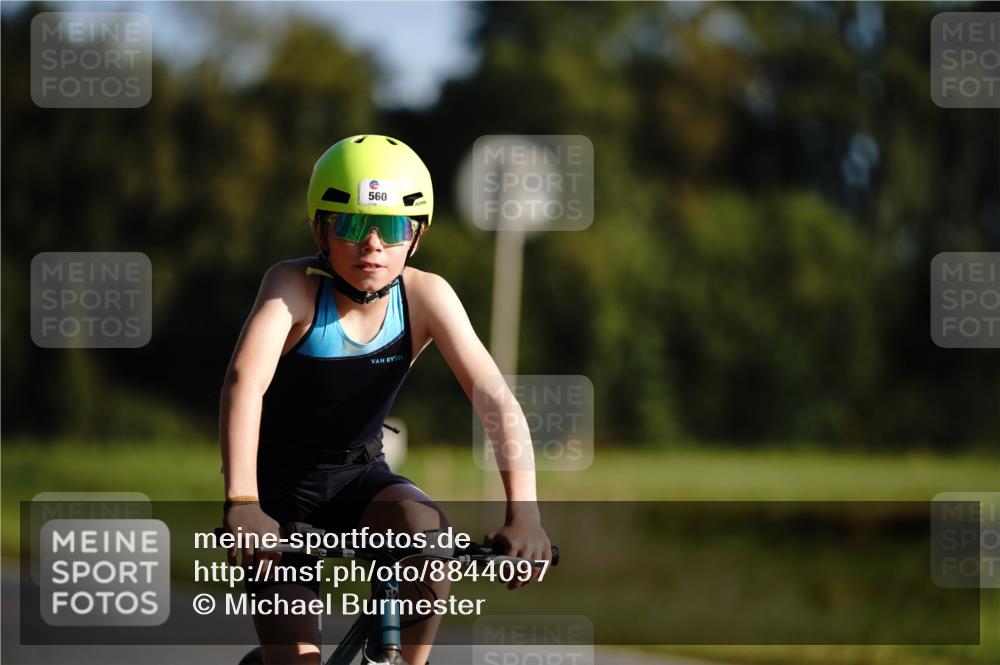 07.09.2025 - 19. Norderstedt Triathlon Michael Burmester http://msf.ph/oto/8844097 07.09.2025 09:43:09 Radfahren 560 meine-sportfotos.de