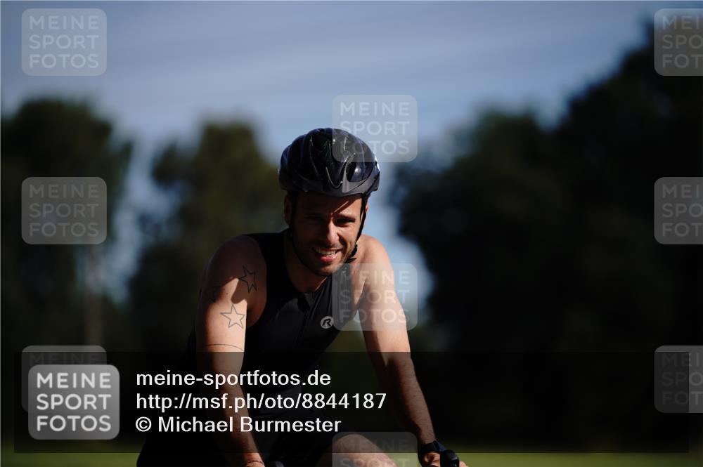 07.09.2025 - 19. Norderstedt Triathlon Michael Burmester http://msf.ph/oto/8844187 07.09.2025 10:23:21 Radfahren 1139 meine-sportfotos.de