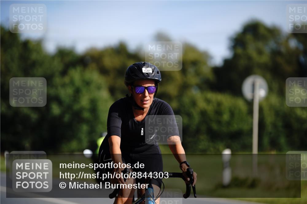 07.09.2025 - 19. Norderstedt Triathlon Michael Burmester http://msf.ph/oto/8844303 07.09.2025 10:26:14 Radfahren 1117 meine-sportfotos.de