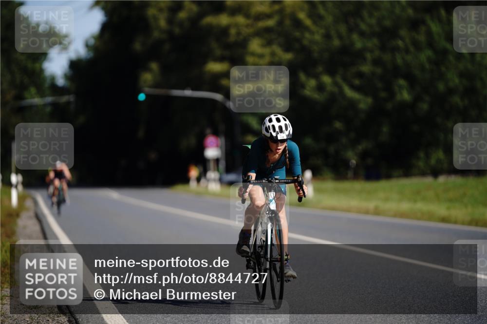 07.09.2025 - 19. Norderstedt Triathlon Michael Burmester http://msf.ph/oto/8844727 07.09.2025 10:39:43 Radfahren 118 meine-sportfotos.de