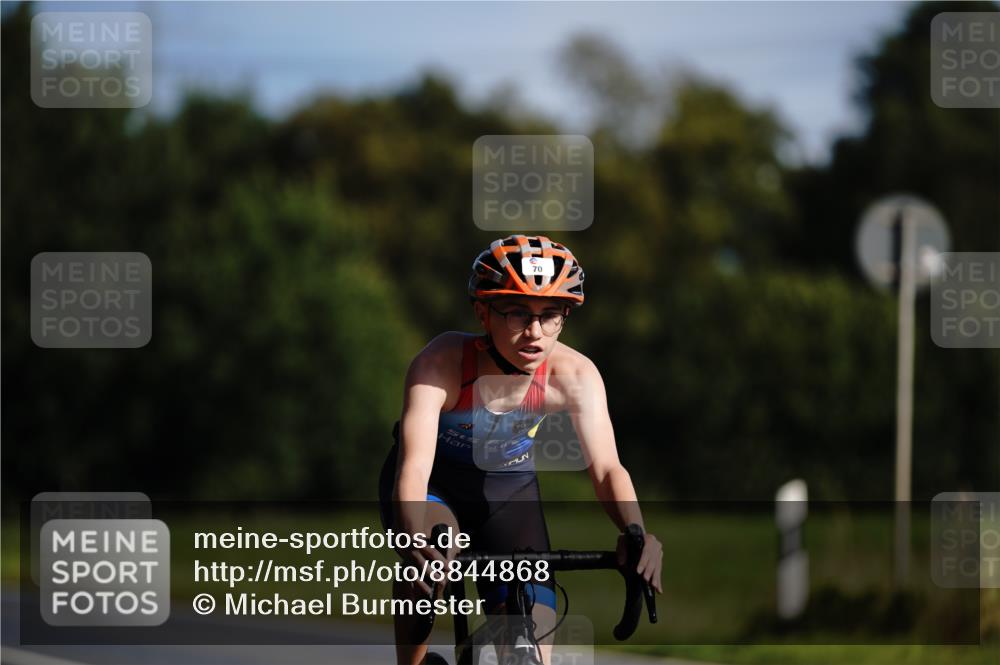 07.09.2025 - 19. Norderstedt Triathlon Michael Burmester http://msf.ph/oto/8844868 07.09.2025 10:41:01 Radfahren 57, 70, 89, 114, 669 meine-sportfotos.de