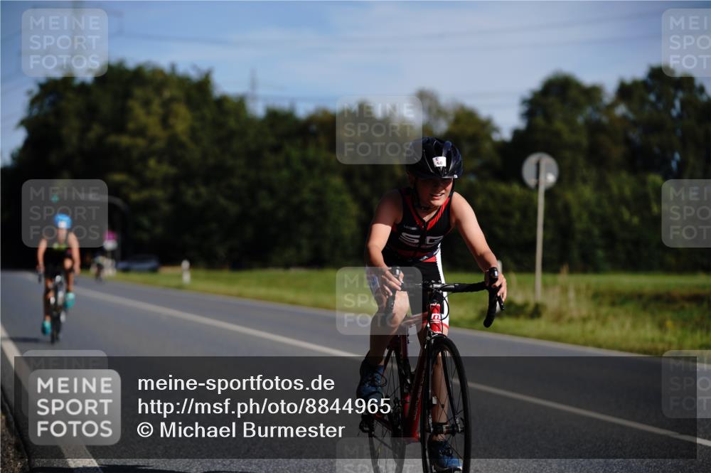 07.09.2025 - 19. Norderstedt Triathlon Michael Burmester http://msf.ph/oto/8844965 07.09.2025 10:42:03 Radfahren 60, 105 meine-sportfotos.de