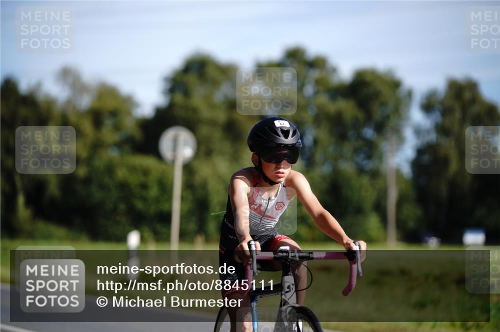07.09.2025 - 19. Norderstedt Triathlon Michael Burmester http://msf.ph/oto/8845111 07.09.2025 10:43:35 Radfahren 61, 129 meine-sportfotos.de