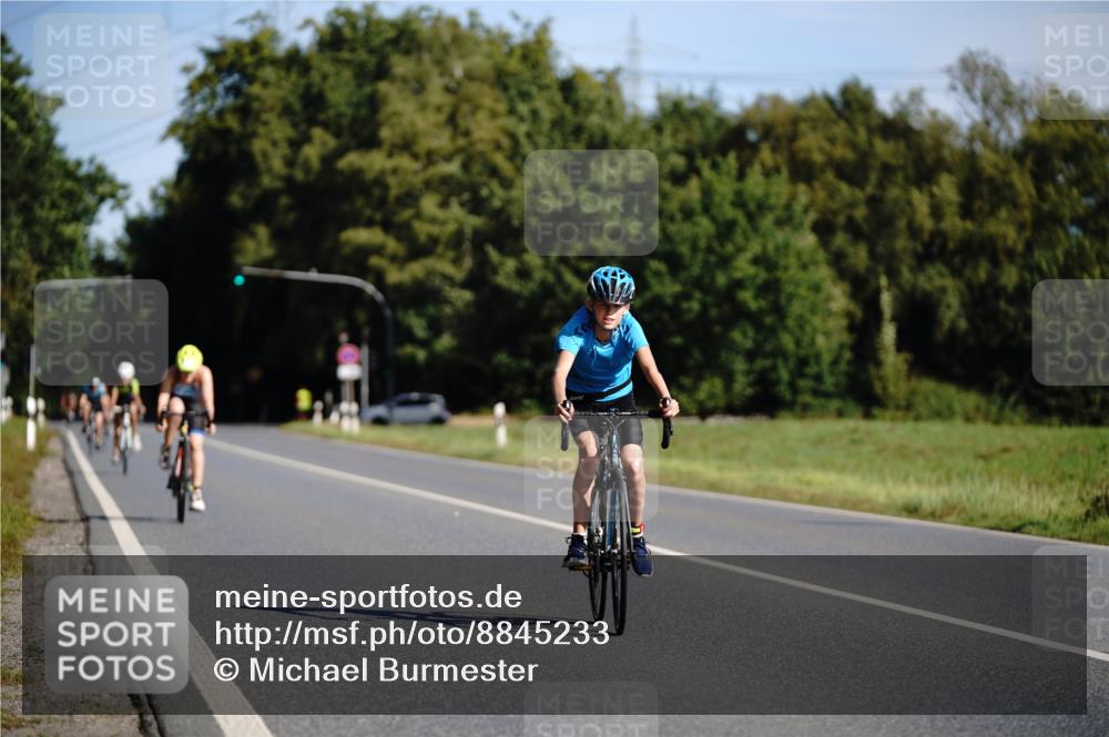 07.09.2025 - 19. Norderstedt Triathlon Michael Burmester http://msf.ph/oto/8845233 07.09.2025 10:45:31 Radfahren 75, 133 meine-sportfotos.de