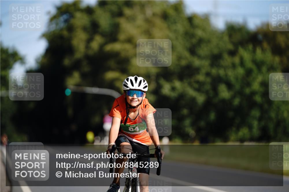 07.09.2025 - 19. Norderstedt Triathlon Michael Burmester http://msf.ph/oto/8845289 07.09.2025 10:47:29 Radfahren 84 meine-sportfotos.de