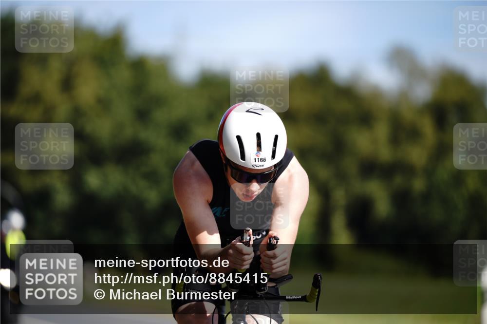 07.09.2025 - 19. Norderstedt Triathlon Michael Burmester http://msf.ph/oto/8845415 07.09.2025 11:03:33 Radfahren 1166 meine-sportfotos.de