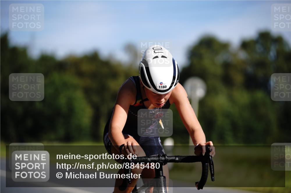 07.09.2025 - 19. Norderstedt Triathlon Michael Burmester http://msf.ph/oto/8845480 07.09.2025 11:04:10 Radfahren 1160, 1196 meine-sportfotos.de