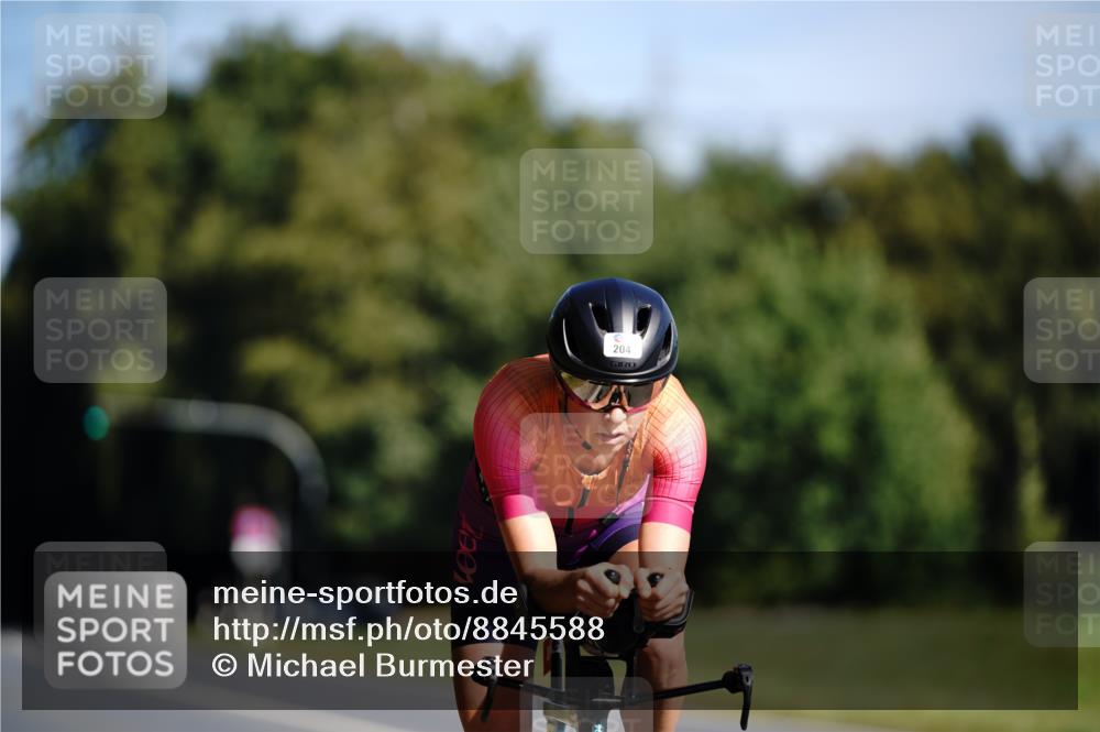 07.09.2025 - 19. Norderstedt Triathlon Michael Burmester http://msf.ph/oto/8845588 07.09.2025 11:06:03 Radfahren 204, 1167 meine-sportfotos.de