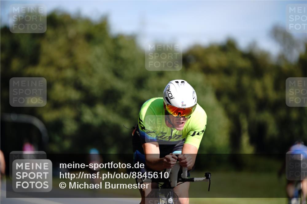 07.09.2025 - 19. Norderstedt Triathlon Michael Burmester http://msf.ph/oto/8845610 07.09.2025 11:06:26 Radfahren 200, 1198 meine-sportfotos.de