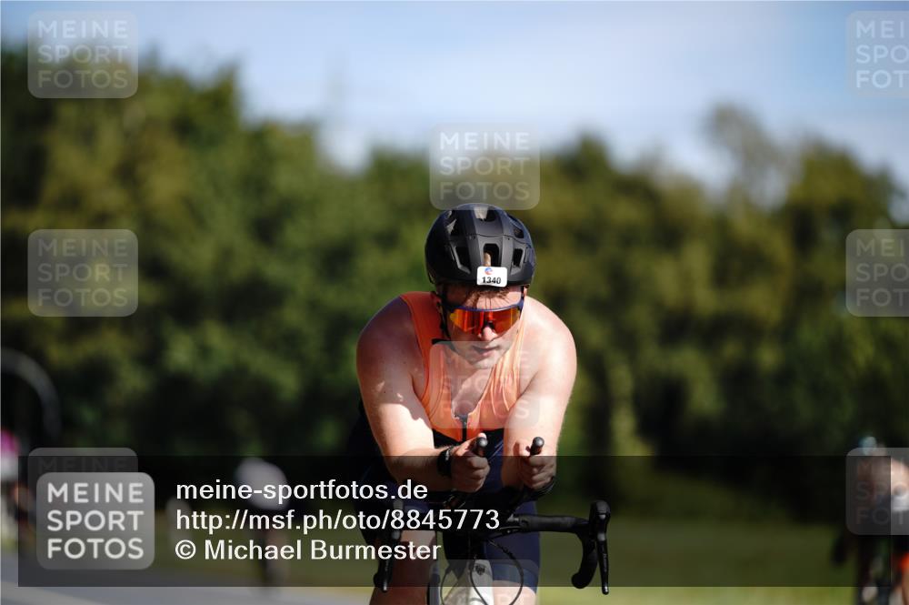 07.09.2025 - 19. Norderstedt Triathlon Michael Burmester http://msf.ph/oto/8845773 07.09.2025 11:08:32 Radfahren 1340 meine-sportfotos.de