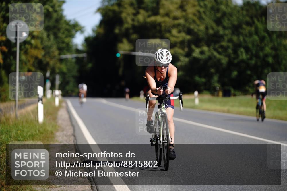 07.09.2025 - 19. Norderstedt Triathlon Michael Burmester http://msf.ph/oto/8845802 07.09.2025 11:08:52 Radfahren 276, 1193 meine-sportfotos.de