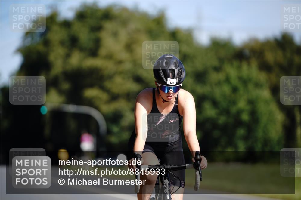 07.09.2025 - 19. Norderstedt Triathlon Michael Burmester http://msf.ph/oto/8845933 07.09.2025 11:11:38 Radfahren 1187 meine-sportfotos.de
