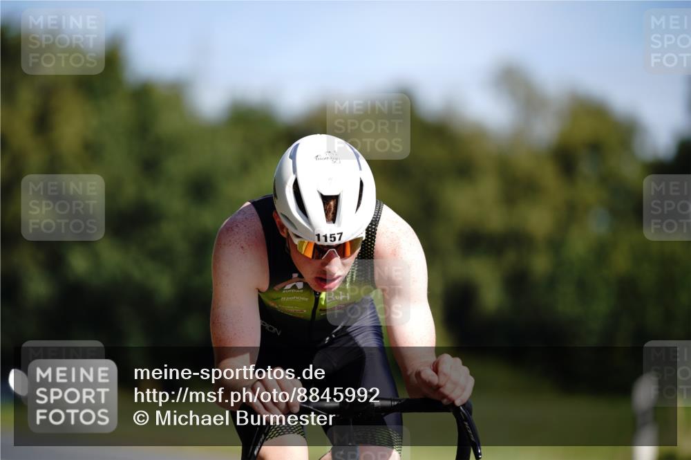 07.09.2025 - 19. Norderstedt Triathlon Michael Burmester http://msf.ph/oto/8845992 07.09.2025 11:12:22 Radfahren 1157, 1236 meine-sportfotos.de