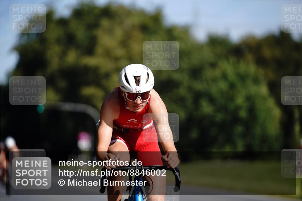 07.09.2025 - 19. Norderstedt Triathlon Michael Burmester http://msf.ph/oto/8846002 07.09.2025 11:12:35 Radfahren 1163 meine-sportfotos.de