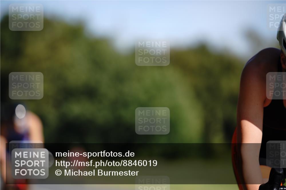 07.09.2025 - 19. Norderstedt Triathlon Michael Burmester http://msf.ph/oto/8846019 07.09.2025 11:12:39 Radfahren 1163, 1165, 1191 meine-sportfotos.de