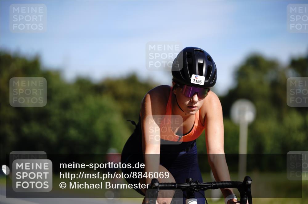 07.09.2025 - 19. Norderstedt Triathlon Michael Burmester http://msf.ph/oto/8846069 07.09.2025 11:12:47 Radfahren 1195, 1219, 1323 meine-sportfotos.de