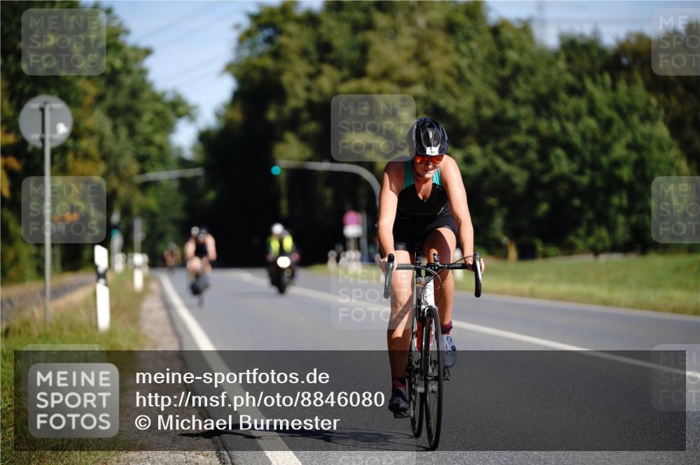 07.09.2025 - 19. Norderstedt Triathlon Michael Burmester http://msf.ph/oto/8846080 07.09.2025 11:12:52 Radfahren 1308, 1313 meine-sportfotos.de