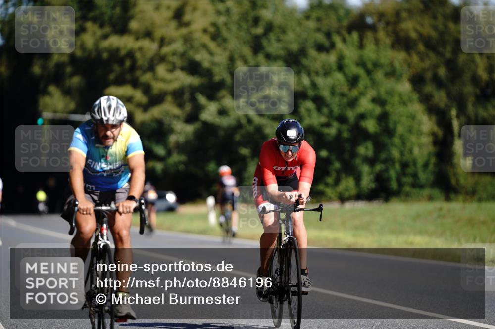 07.09.2025 - 19. Norderstedt Triathlon Michael Burmester http://msf.ph/oto/8846196 07.09.2025 11:14:14 Radfahren 231, 760, 1335 meine-sportfotos.de