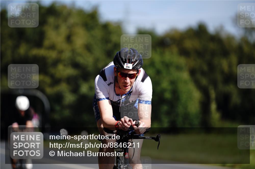 07.09.2025 - 19. Norderstedt Triathlon Michael Burmester http://msf.ph/oto/8846211 07.09.2025 11:14:19 Radfahren 231, 296, 760, 1355 meine-sportfotos.de