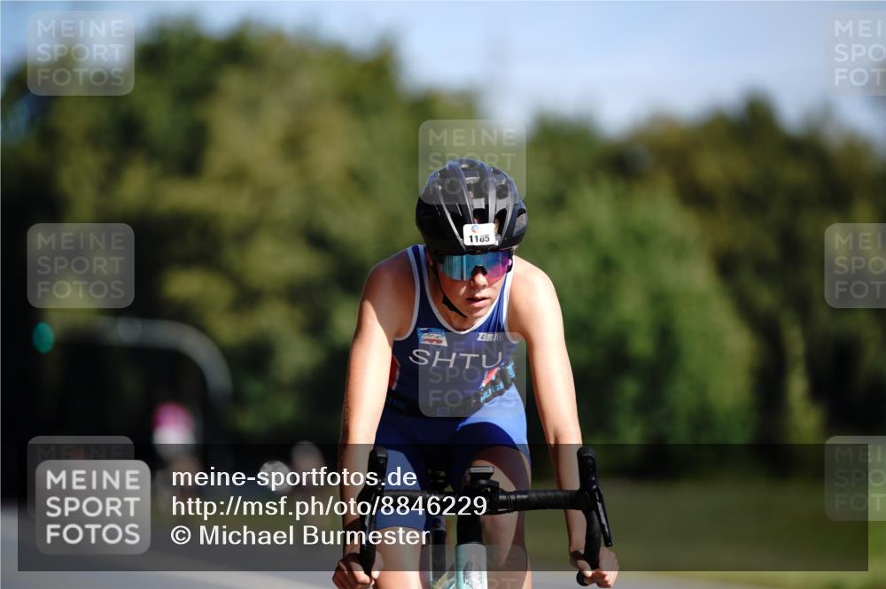 07.09.2025 - 19. Norderstedt Triathlon Michael Burmester http://msf.ph/oto/8846229 07.09.2025 11:14:24 Radfahren 1185, 1355 meine-sportfotos.de