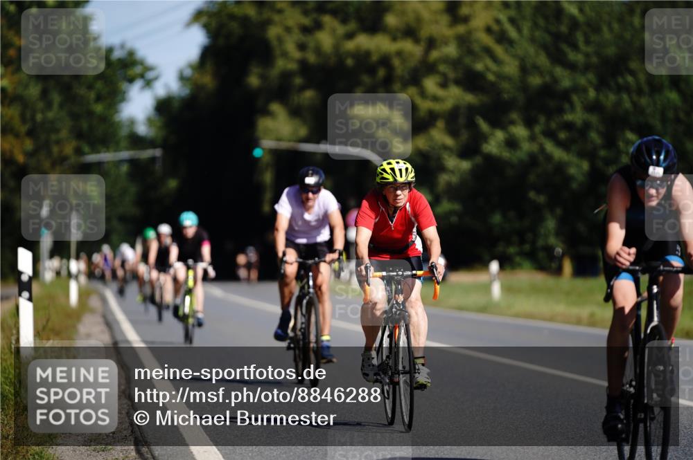 07.09.2025 - 19. Norderstedt Triathlon Michael Burmester http://msf.ph/oto/8846288 07.09.2025 11:15:15 Radfahren 844, 1171, 1229, 1274 meine-sportfotos.de