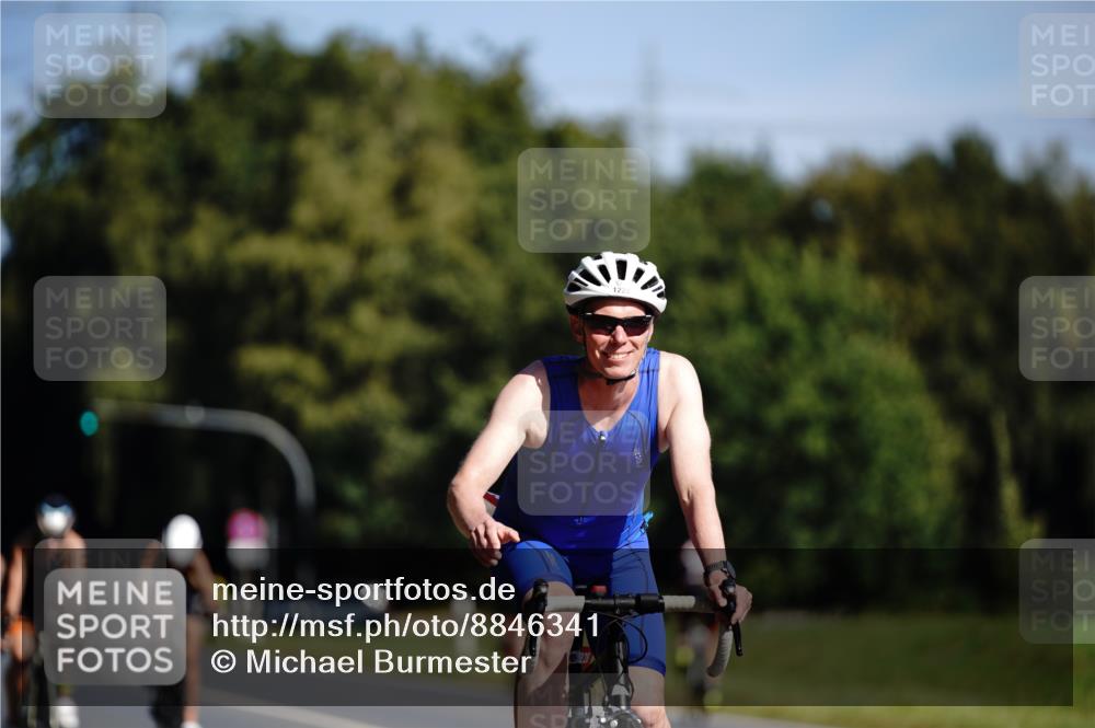 07.09.2025 - 19. Norderstedt Triathlon Michael Burmester http://msf.ph/oto/8846341 07.09.2025 11:15:33 Radfahren 1160, 1168, 1228 meine-sportfotos.de