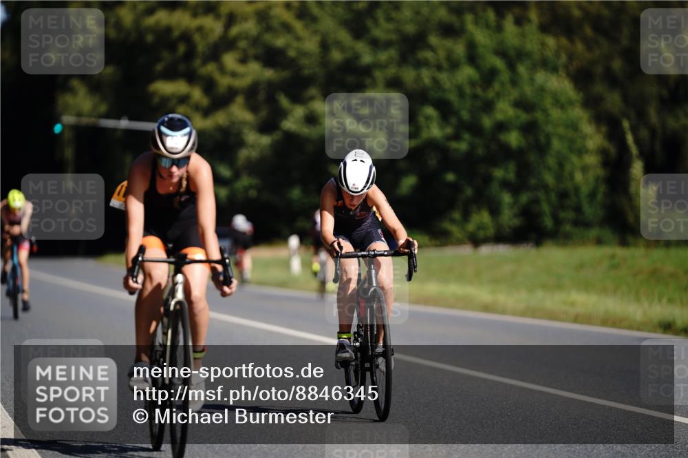 07.09.2025 - 19. Norderstedt Triathlon Michael Burmester http://msf.ph/oto/8846345 07.09.2025 11:15:35 Radfahren 1160, 1168, 1228 meine-sportfotos.de