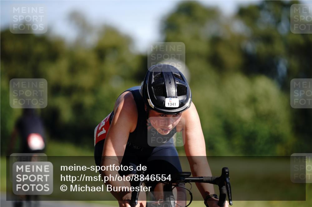 07.09.2025 - 19. Norderstedt Triathlon Michael Burmester http://msf.ph/oto/8846554 07.09.2025 11:17:55 Radfahren 1341 meine-sportfotos.de