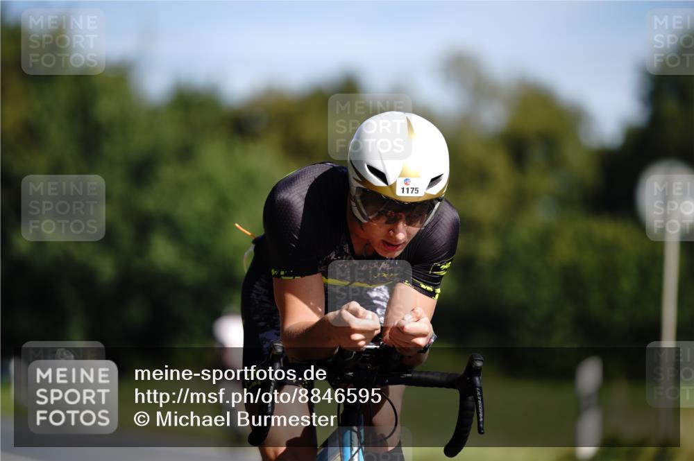 07.09.2025 - 19. Norderstedt Triathlon Michael Burmester http://msf.ph/oto/8846595 07.09.2025 11:18:48 Radfahren 1175, 1211 meine-sportfotos.de