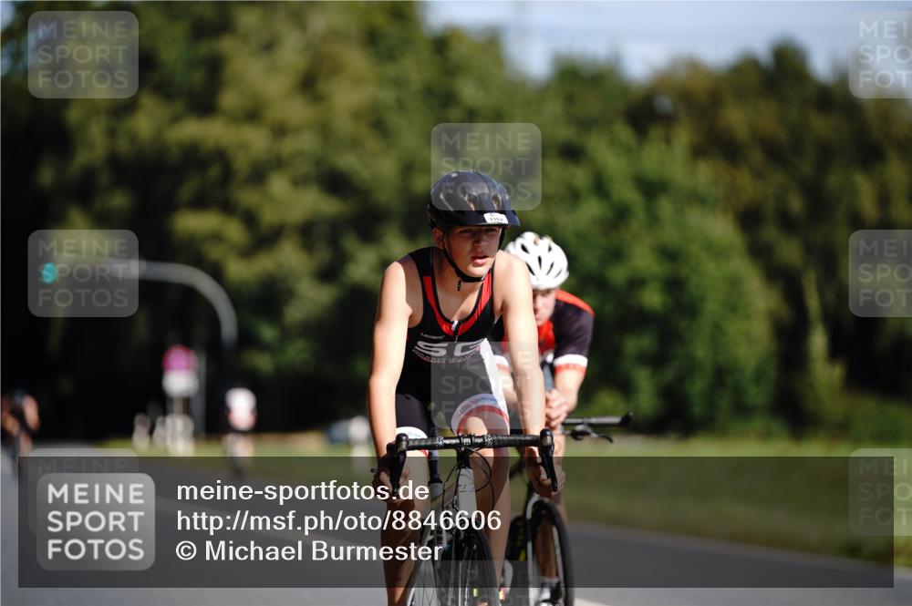 07.09.2025 - 19. Norderstedt Triathlon Michael Burmester http://msf.ph/oto/8846606 07.09.2025 11:18:53 Radfahren 1162, 1202 meine-sportfotos.de